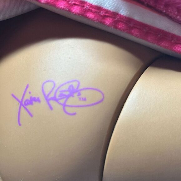 Cabbage Patch Doll, 10" Cuties Unicorn Baby - Picture 7 of 7